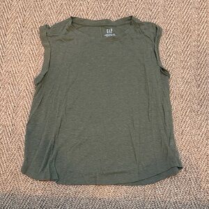 GAP Olive Green Muscle Tee